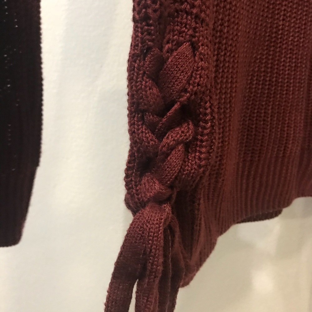 Maroon Knit Sweater - Picture 3 of 4